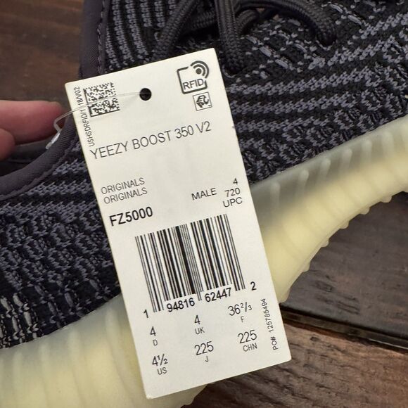 Adidas Yeezy Boost 350 V2 Carbon Shoes main image 5